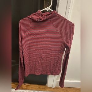 Oiselle mile pullover festive wool